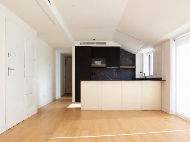 3 soveværelse Lejlighed til salg i Centro ciudad, Fuengirola med swimmingpool - € 1.700.000 (Ref: 9555719)