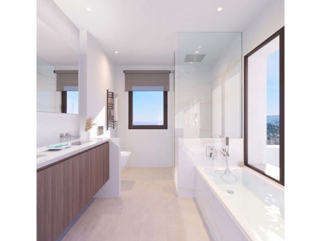 3 makuuhuone Huvila myytävänä paikassa Estepona Golf, Estepona mukana uima-altaan - 1 550 000 € (Ref: 9555744)