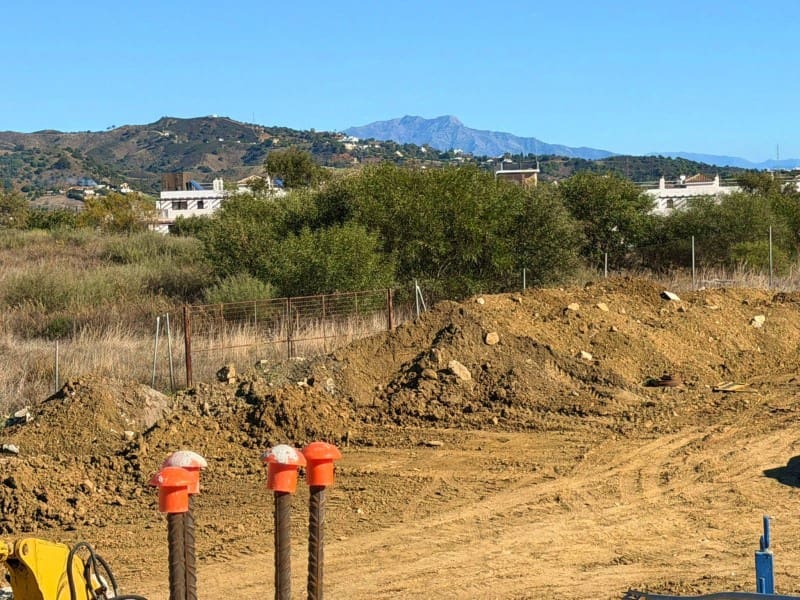 Chalet de 3 habitaciones en Estepona en venta con piscina garaje - 1.800.000 € (Ref: 9555778)