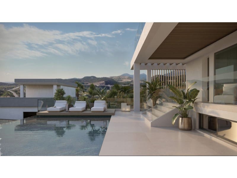 Chalet de 5 habitaciones en Estepona en venta con piscina garaje - 1.765.000 € (Ref: 9555779)