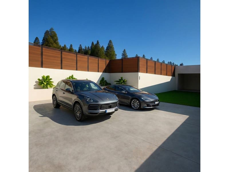 5 bedroom Villa for sale in Mijas Costa with pool garage - € 2,548,000 (Ref: 9568539)