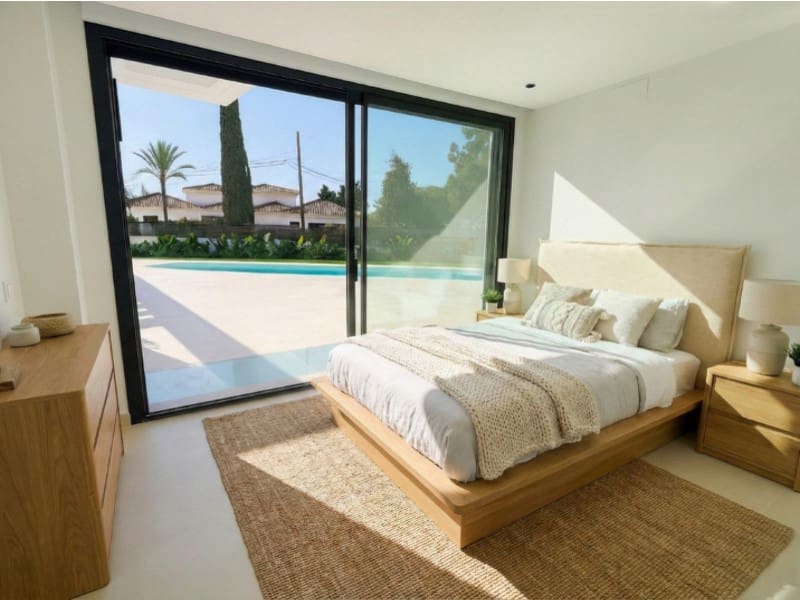 5 bedroom Villa for sale in Mijas Costa with pool garage - € 2,548,000 (Ref: 9568539)
