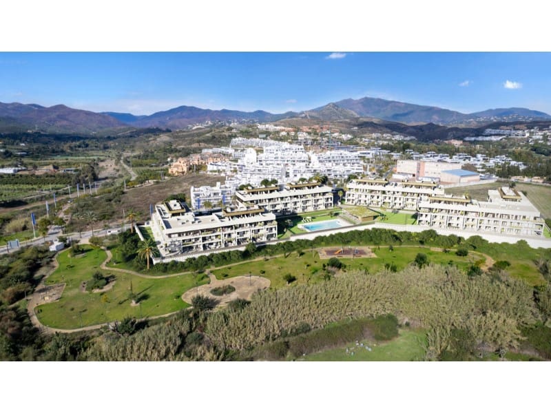 3 quarto Apartamento para venda em New Golden Mile com piscina garagem - 518 400 € (Ref: 9568558)