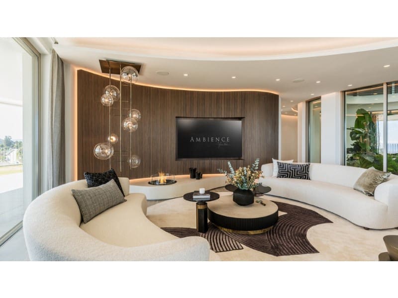 3 sypialnia Apartament na sprzedaż w La Quinta z basenem garażem - 1 199 000 € (Ref: 9568559)