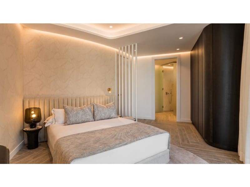 3 sypialnia Apartament na sprzedaż w La Quinta z basenem garażem - 1 199 000 € (Ref: 9568559)