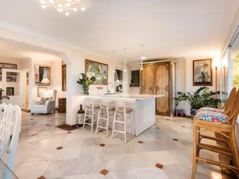 4 soverom Villa til leie i San Pedro de Alcantara med svømmebasseng garasje - € 11 000 (Ref: 9571436)