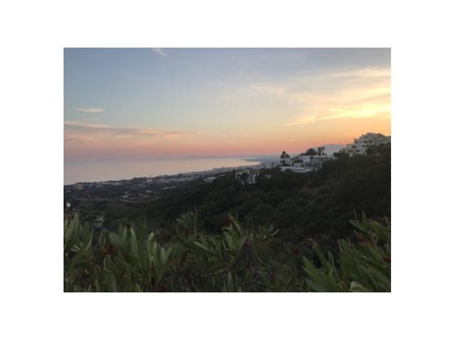 Appartement de 3 chambres à louer à Los Monteros, Marbella avec piscine garage - 2 800 € (Ref: 9571437)