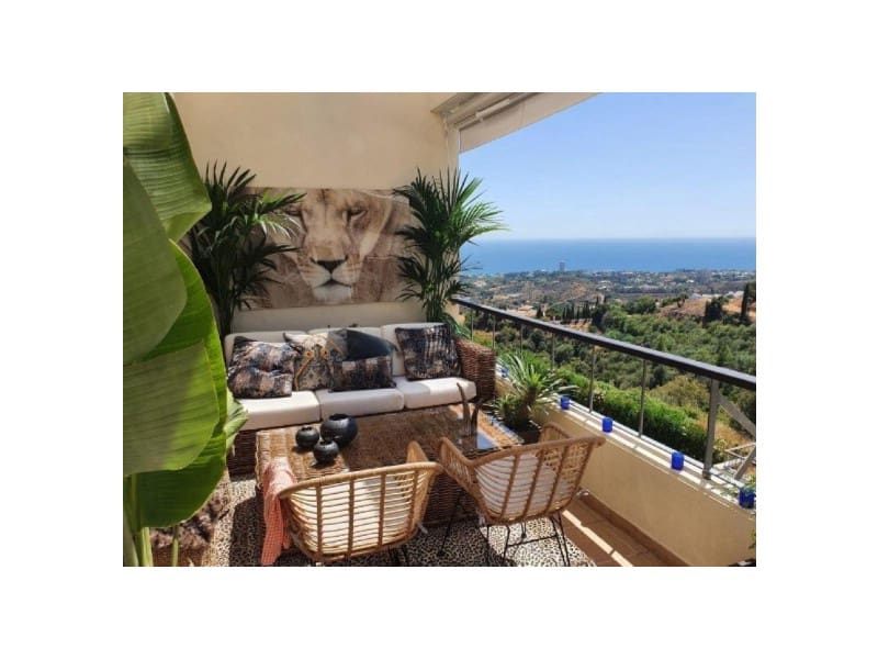 Appartement de 3 chambres à louer à Los Monteros avec piscine garage - 2 800 € (Ref: 9571437)