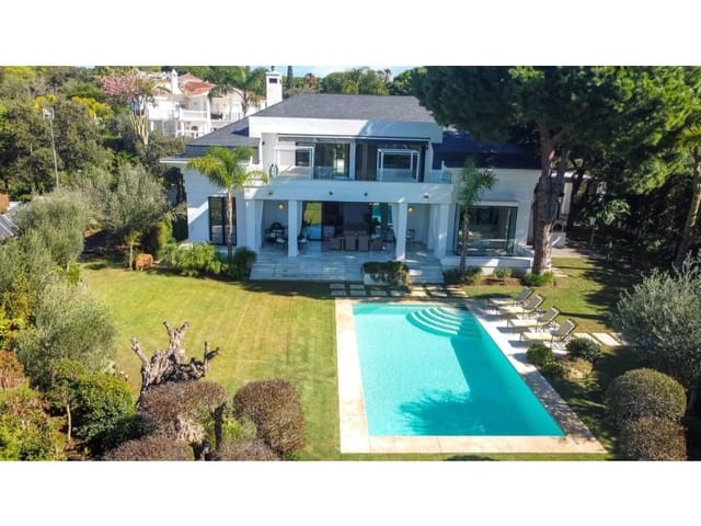 4 soverom Villa til leie i Hacienda Las Chapas, Marbella med svømmebasseng - € 9 000 (Ref: 9571438)