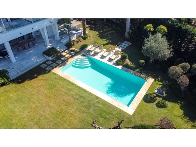 4 soverom Villa til leie i Hacienda Las Chapas, Marbella med svømmebasseng - € 9 000 (Ref: 9571438)