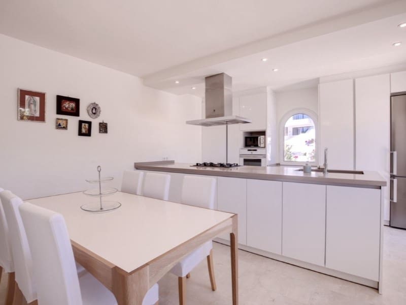 3 soverom Villa til leie i Marbesa med svømmebasseng garasje - € 6 500 (Ref: 9571444)