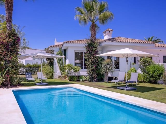 3 soverom Villa til leie i Marbesa, Marbella med svømmebasseng garasje - € 6 500 (Ref: 9571444)