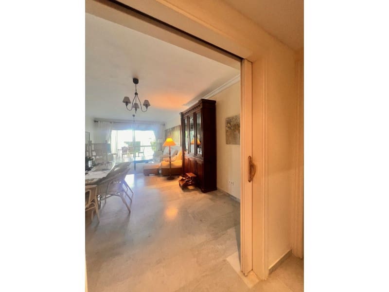 3 bedroom Apartment for rent in San Pedro de Alcantara with pool garage - € 2,000 (Ref: 9571445)