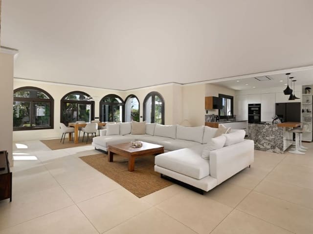 7 soverom Villa til leie i Marbesa, Marbella med svømmebasseng garasje - € 10 000 (Ref: 9571446)