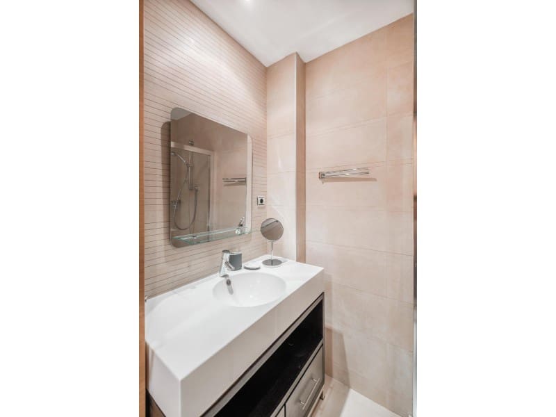 3 quarto Apartamento para arrendar em Marbella com piscina garagem - 2 500 € (Ref: 9571449)