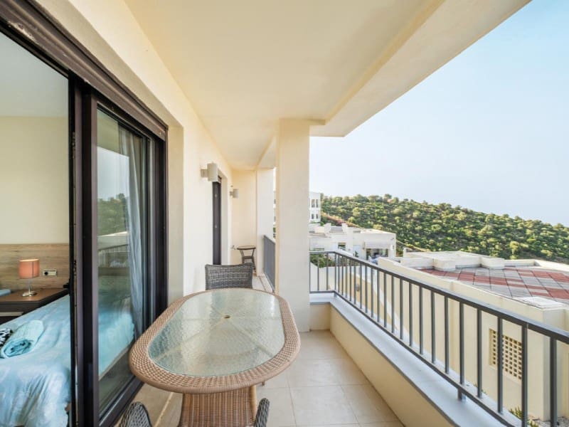 3 quarto Apartamento para arrendar em Marbella com piscina garagem - 2 500 € (Ref: 9571449)