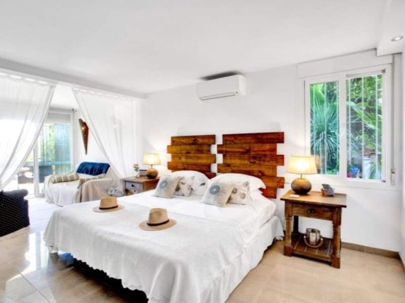 6 soverom Villa til leie i Marbesa med svømmebasseng garasje - € 7 800 (Ref: 9571451)