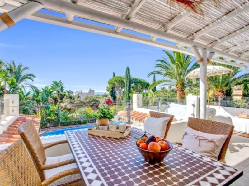 6 soverom Villa til leie i Marbesa med svømmebasseng garasje - € 7 800 (Ref: 9571451)