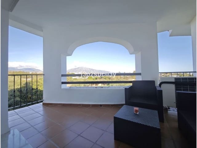 3 sovrum Lägenhet att hyra i San Pedro de Alcantara, Marbella med pool garage - 2 200 € (Ref: 9571452)