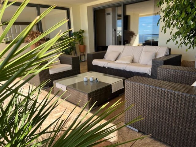 2 bedroom Apartment for rent in Alto de los Monteros, Marbella with pool garage - € 2,800 (Ref: 9571454)