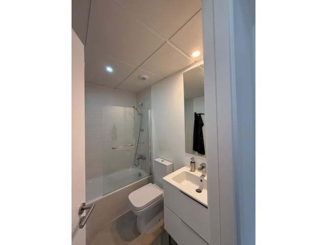 2 slaapkamer Appartement te huur in Benamara - Atalaya, Estepona met zwembad garage - € 2.500 (Ref: 9571455)