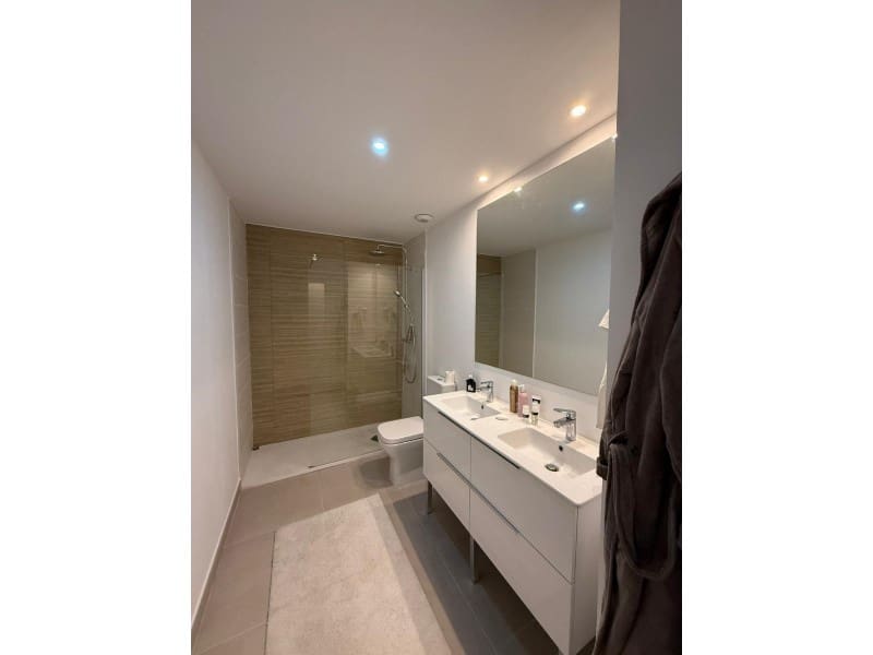 2 slaapkamer Appartement te huur in New Golden Mile met zwembad garage - € 2.500 (Ref: 9571455)