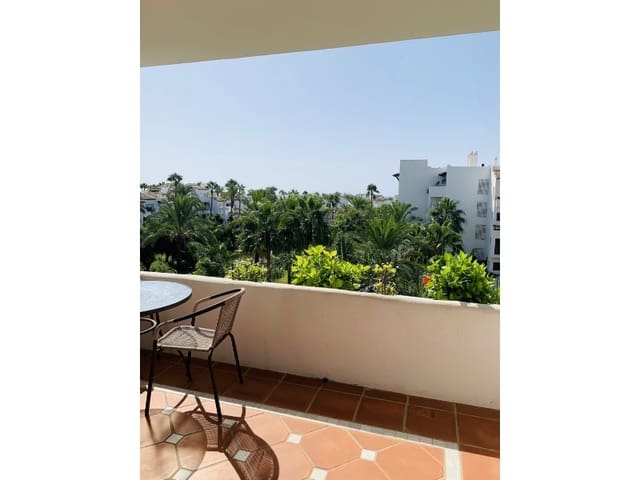 2 soveværelse Lejlighed til leje i Costalita, Estepona med swimmingpool garage - € 2.000 (Ref: 9571457)