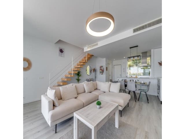 3 sovrum Semi-fristående Villa att hyra i Benamara - Atalaya, Estepona med pool garage - 3 200 € (Ref: 9571459)