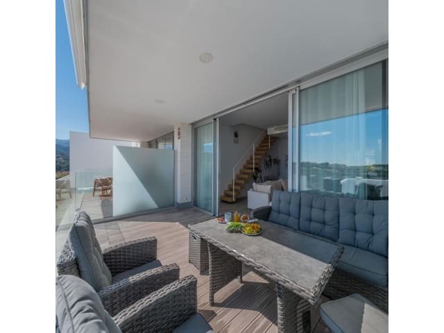 3 sovrum Semi-fristående Villa att hyra i Benamara - Atalaya, Estepona med pool garage - 3 200 € (Ref: 9571459)