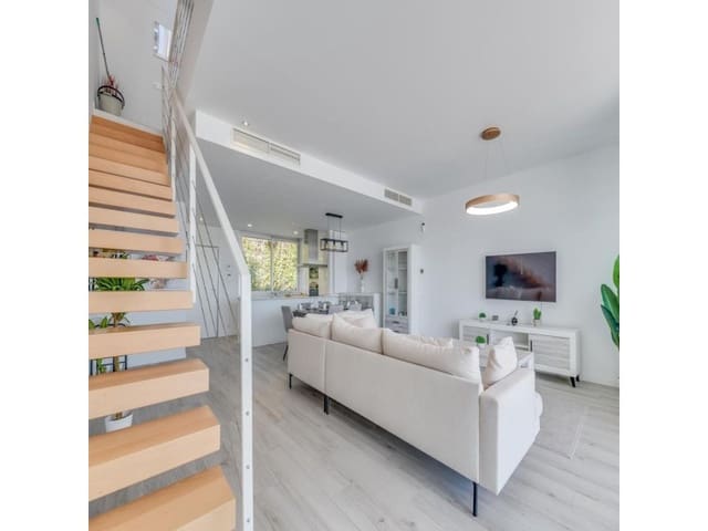 3 sovrum Semi-fristående Villa att hyra i Benamara - Atalaya, Estepona med pool garage - 3 200 € (Ref: 9571459)