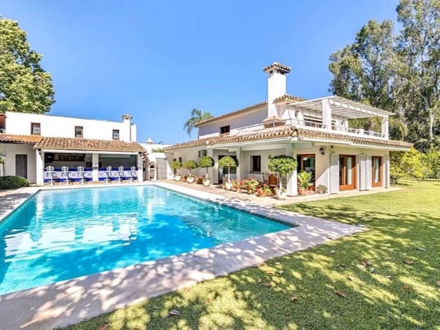 5 makuuhuone Huvila vuokrattavana paikassa Estepona - 7 000 € (Ref: 9571460)