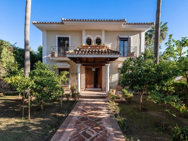 7 sypialnia Willa do wynajęcia w Río Real, Marbella z basenem garażem - 7 900 € (Ref: 9571462)