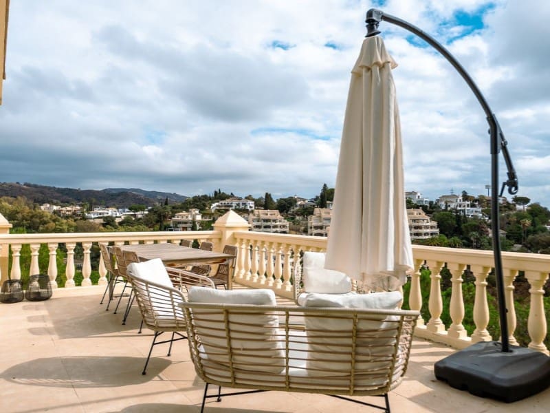 3 sovrum Semi-fristående Villa att hyra i Elviria med pool garage - 3 850 € (Ref: 9571464)