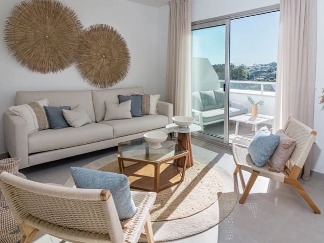 2 sovrum Semi-fristående Villa att hyra i Cancelada, Estepona med pool garage - 2 600 € (Ref: 9571465)