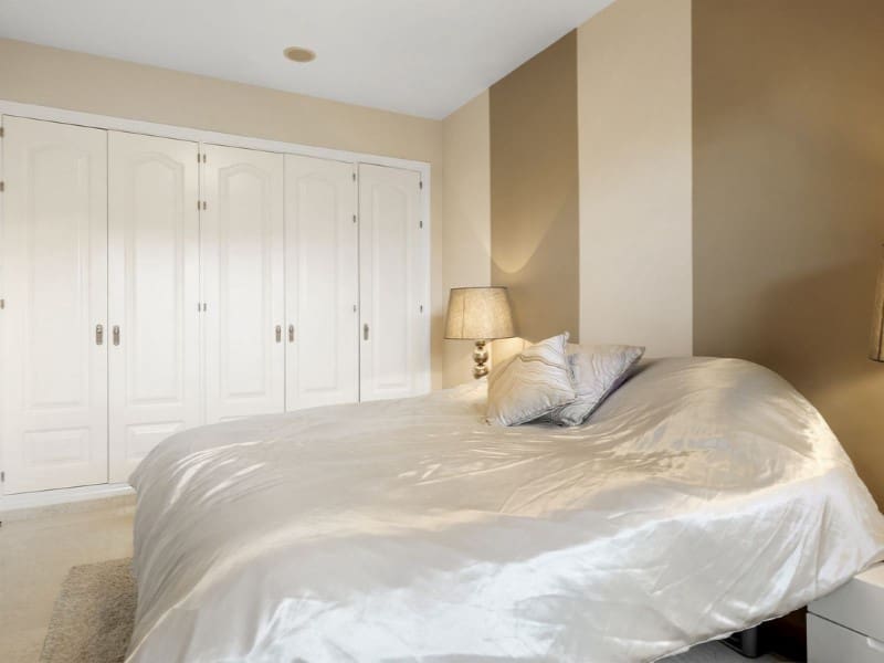 2 quarto Apartamento para venda em Benahavis com piscina - 549 500 € (Ref: 9574898)