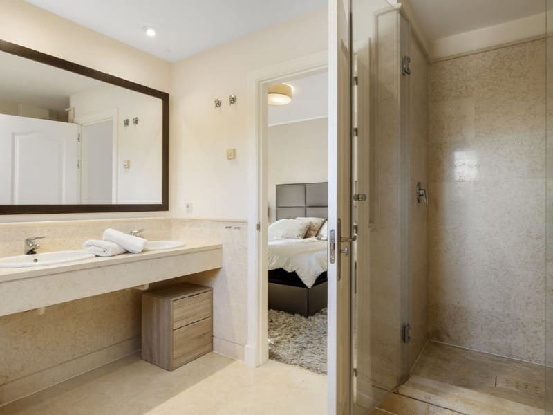 2 quarto Apartamento para venda em Benahavis com piscina - 549 500 € (Ref: 9574898)