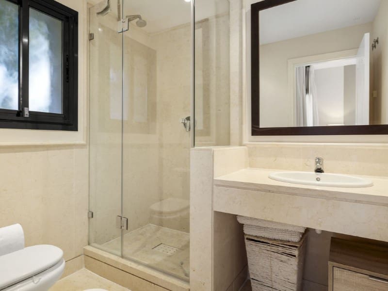 2 quarto Apartamento para venda em Benahavis com piscina - 549 500 € (Ref: 9574898)