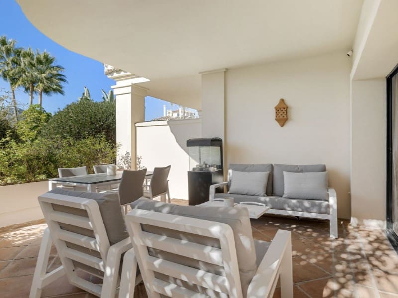 2 quarto Apartamento para venda em Benahavis com piscina - 549 500 € (Ref: 9574898)