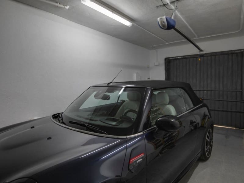 4 Zimmer Villa zu verkaufen in Benahavis mit Pool - 1.050.000 € (Ref: 9574899)