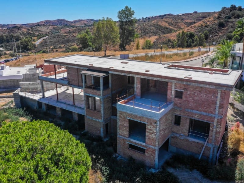 6 Zimmer Villa zu verkaufen in Mijas mit Pool Garage - 1.100.000 € (Ref: 9574900)