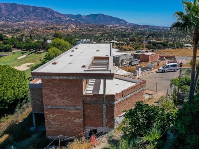 6 soverom Villa til salgs i La Cala Golf - Lagar Martell, Mijas med svømmebasseng garasje - € 1 100 000 (Ref: 9574900)