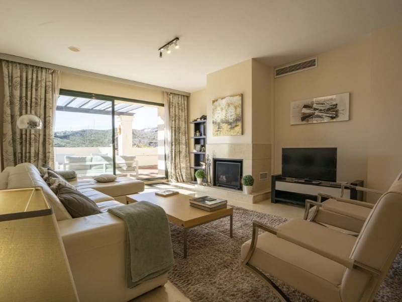 3 chambre Appartement à vendre à Benahavis avec piscine garage - 1 200 000 € (Ref: 9574904)