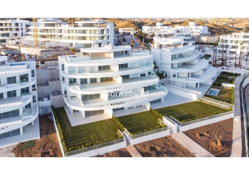 3 chambre Appartement à vendre à Las Lagunas de Mijas - 1 090 000 € (Ref: 9574905)