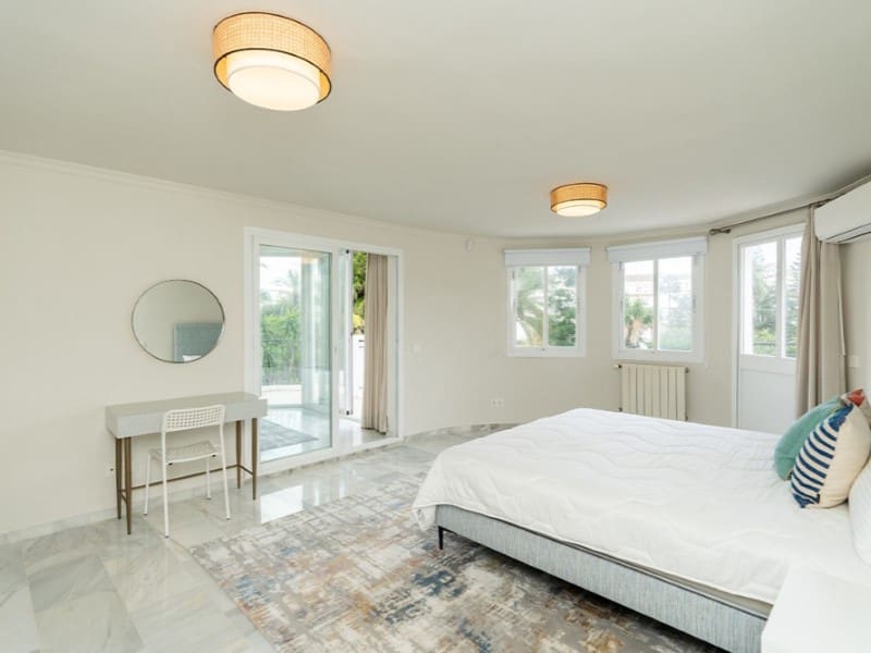 Chalet de 4 habitaciones en Marbesa en venta con piscina garaje - 2.450.000 € (Ref: 9574906)