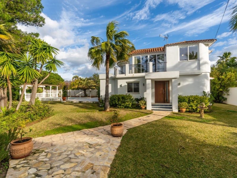 Chalet de 4 habitaciones en Marbesa en venta con piscina garaje - 2.450.000 € (Ref: 9574906)