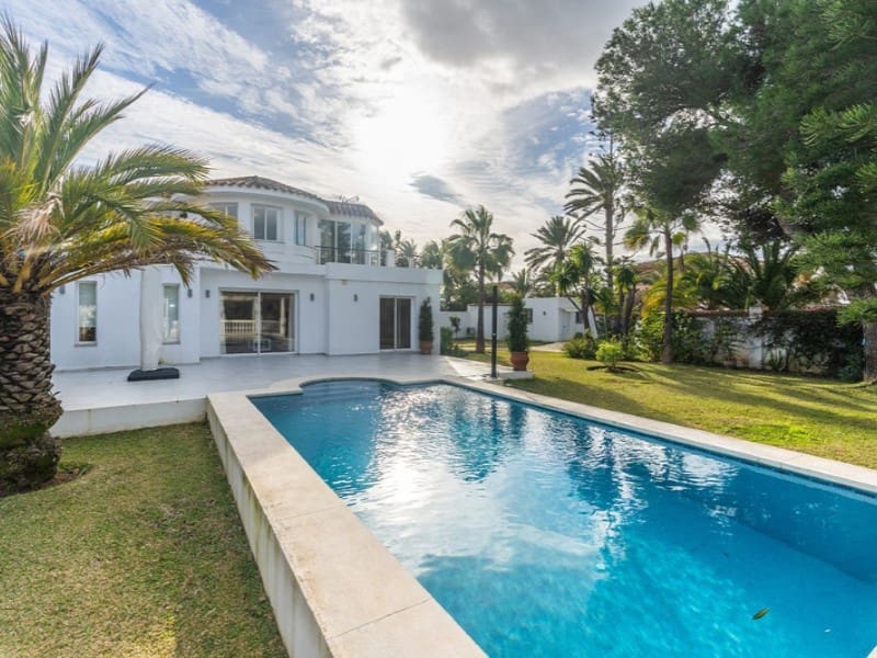 Chalet de 4 habitaciones en Marbesa en venta con piscina garaje - 2.450.000 € (Ref: 9574906)