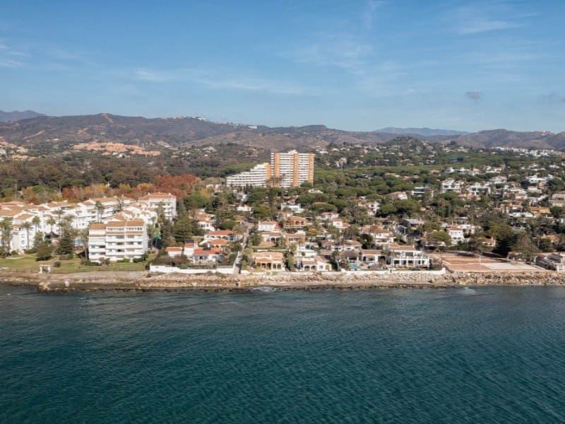 Chalet de 4 habitaciones en Marbesa en venta con piscina garaje - 2.450.000 € (Ref: 9574906)