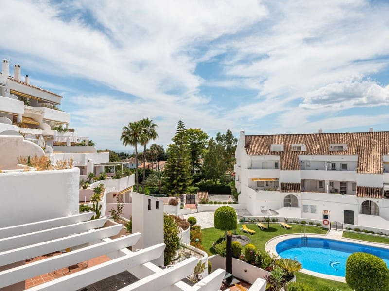 2 makuuhuone Huoneisto myytävänä paikassa Nueva Andalucia - 540 000 € (Ref: 9574913)