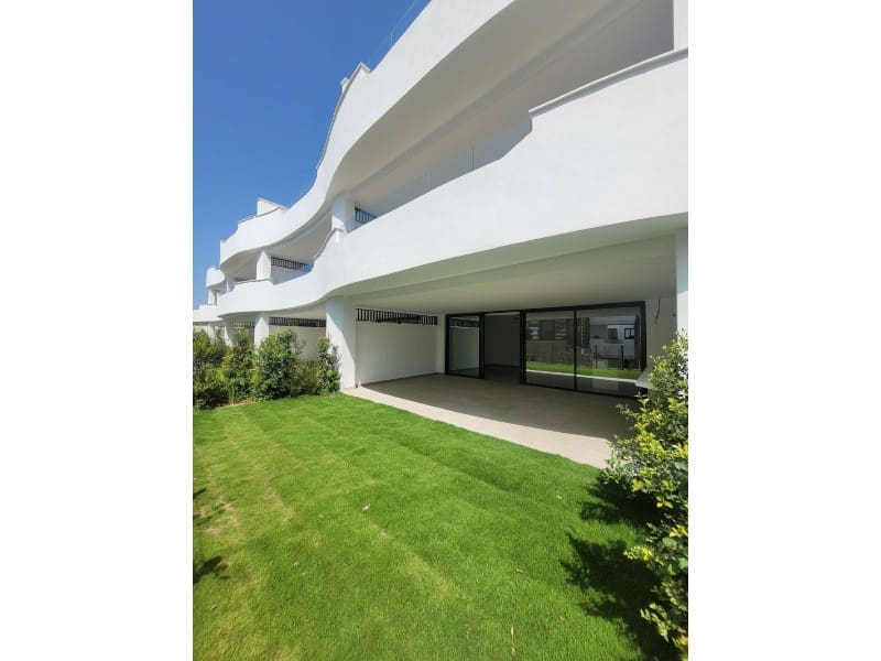 Apartamento de 2 habitaciones en New Golden Mile en venta con piscina - 549.000 € (Ref: 9574914)