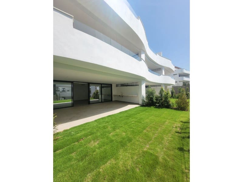 Apartamento de 2 habitaciones en New Golden Mile en venta con piscina - 549.000 € (Ref: 9574914)